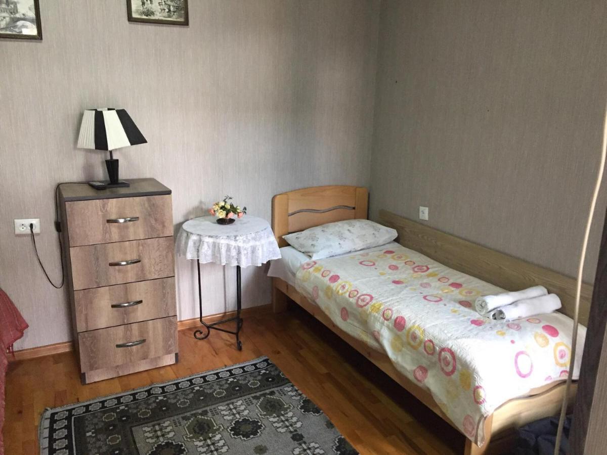Apartments Se7En Тбилиси Екстериор снимка