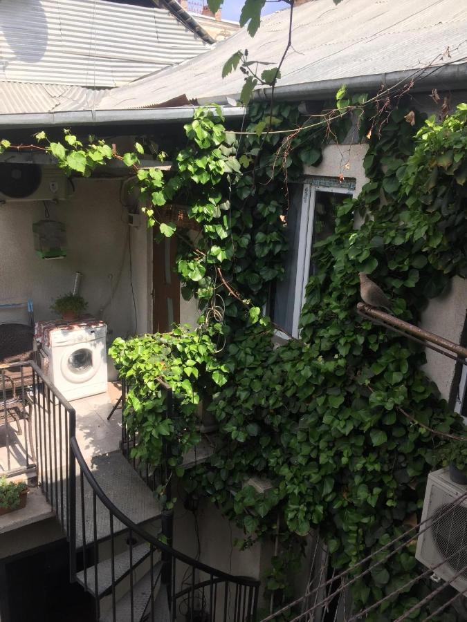 Apartments Se7En Тбилиси Екстериор снимка