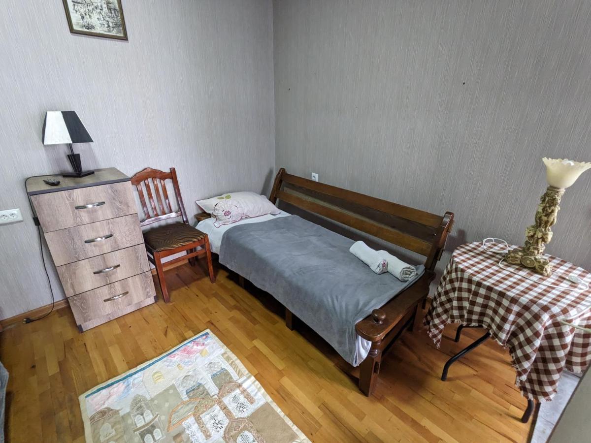 Apartments Se7En Тбилиси Екстериор снимка