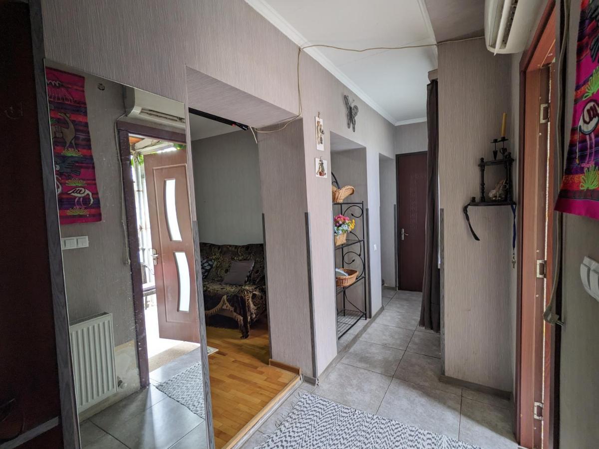 Apartments Se7En Тбилиси Екстериор снимка