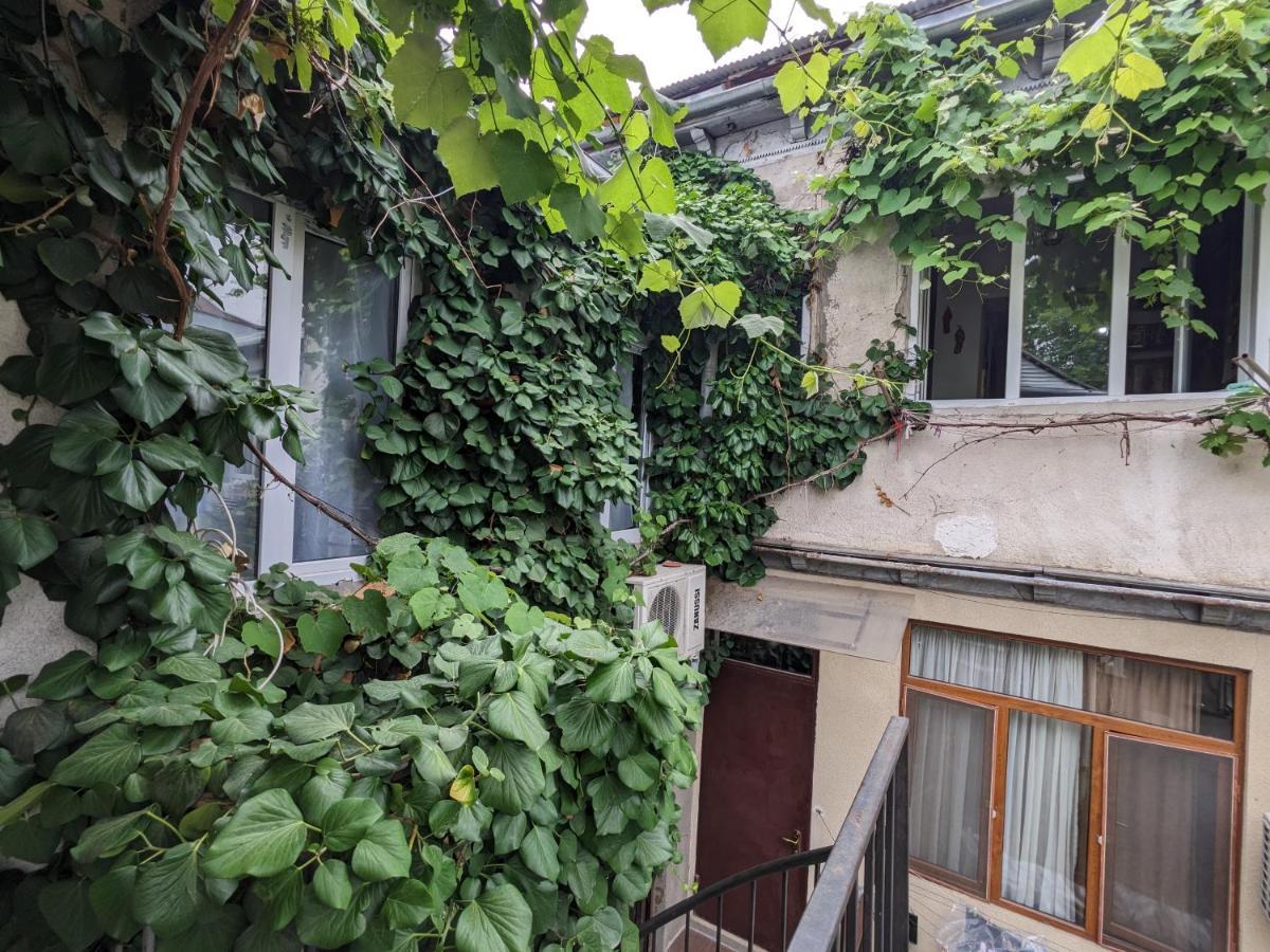 Apartments Se7En Тбилиси Екстериор снимка