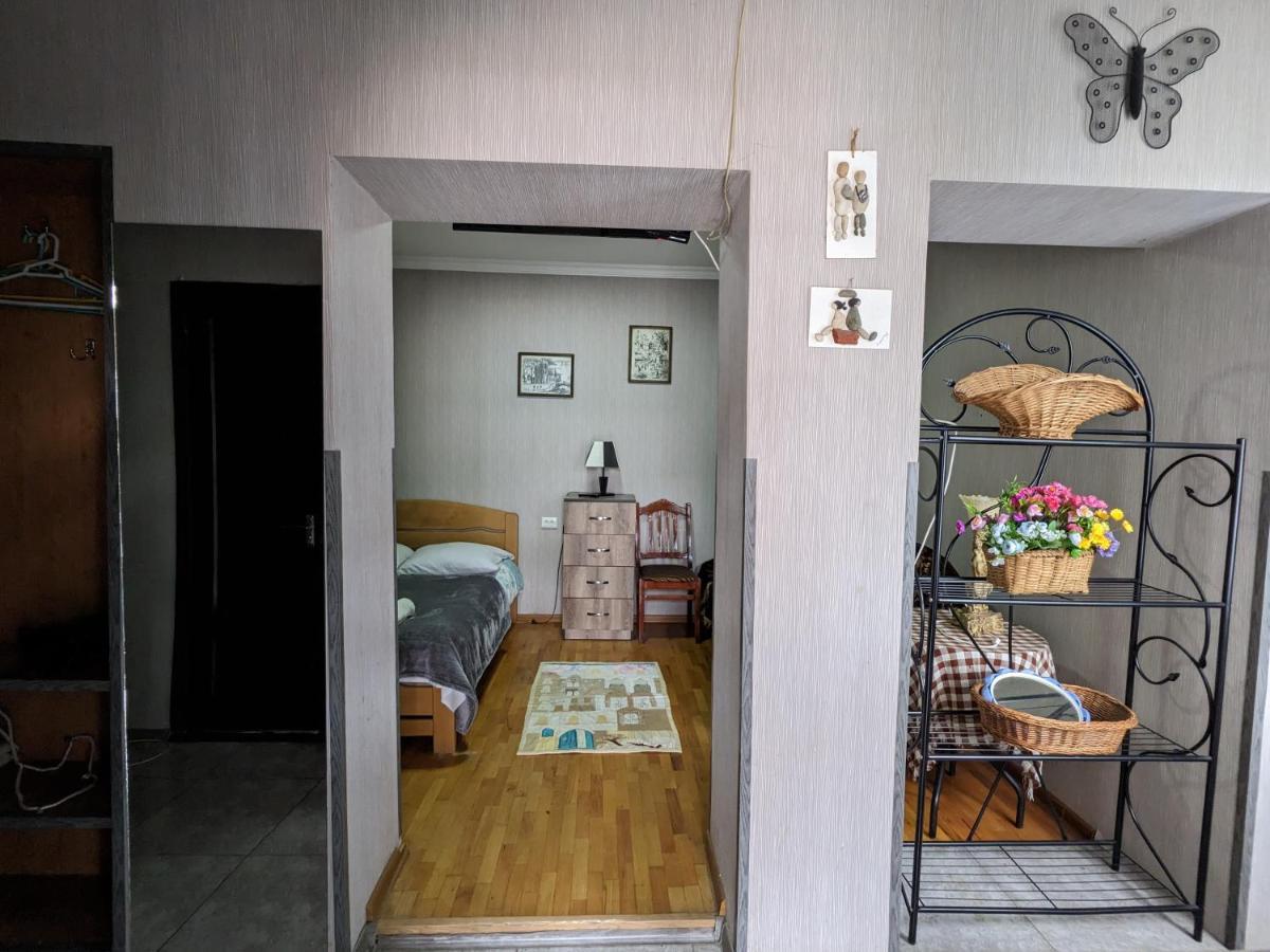 Apartments Se7En Тбилиси Екстериор снимка