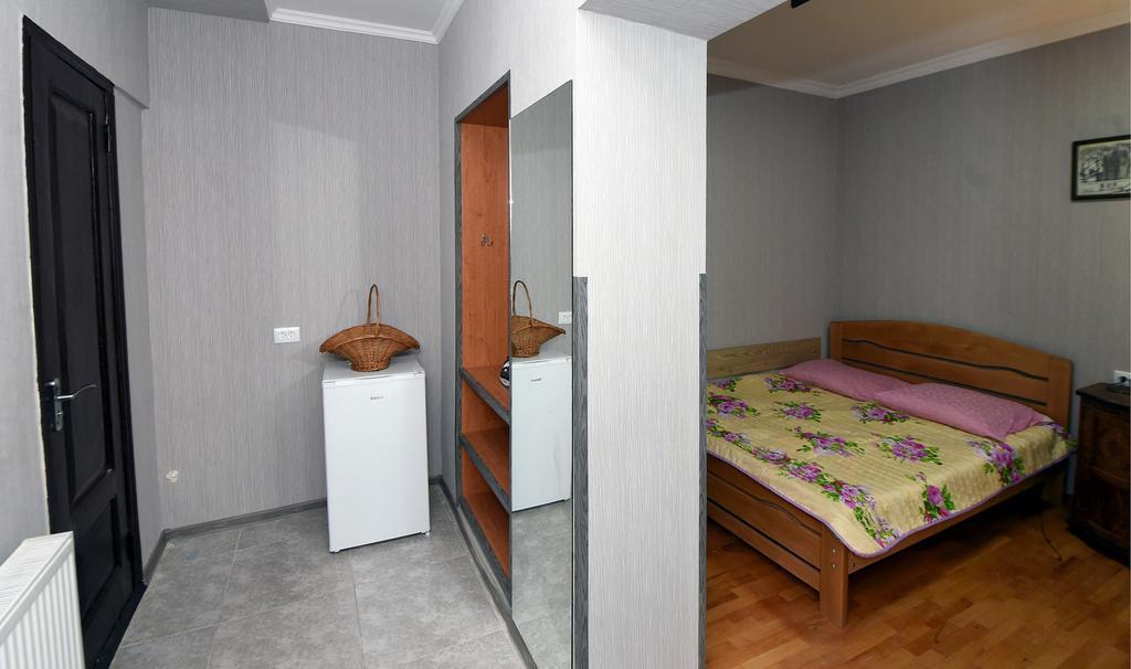 Apartments Se7En Тбилиси Екстериор снимка