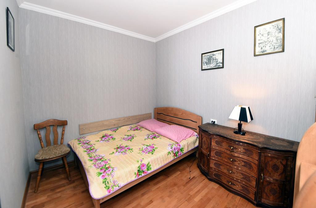 Apartments Se7En Тбилиси Екстериор снимка