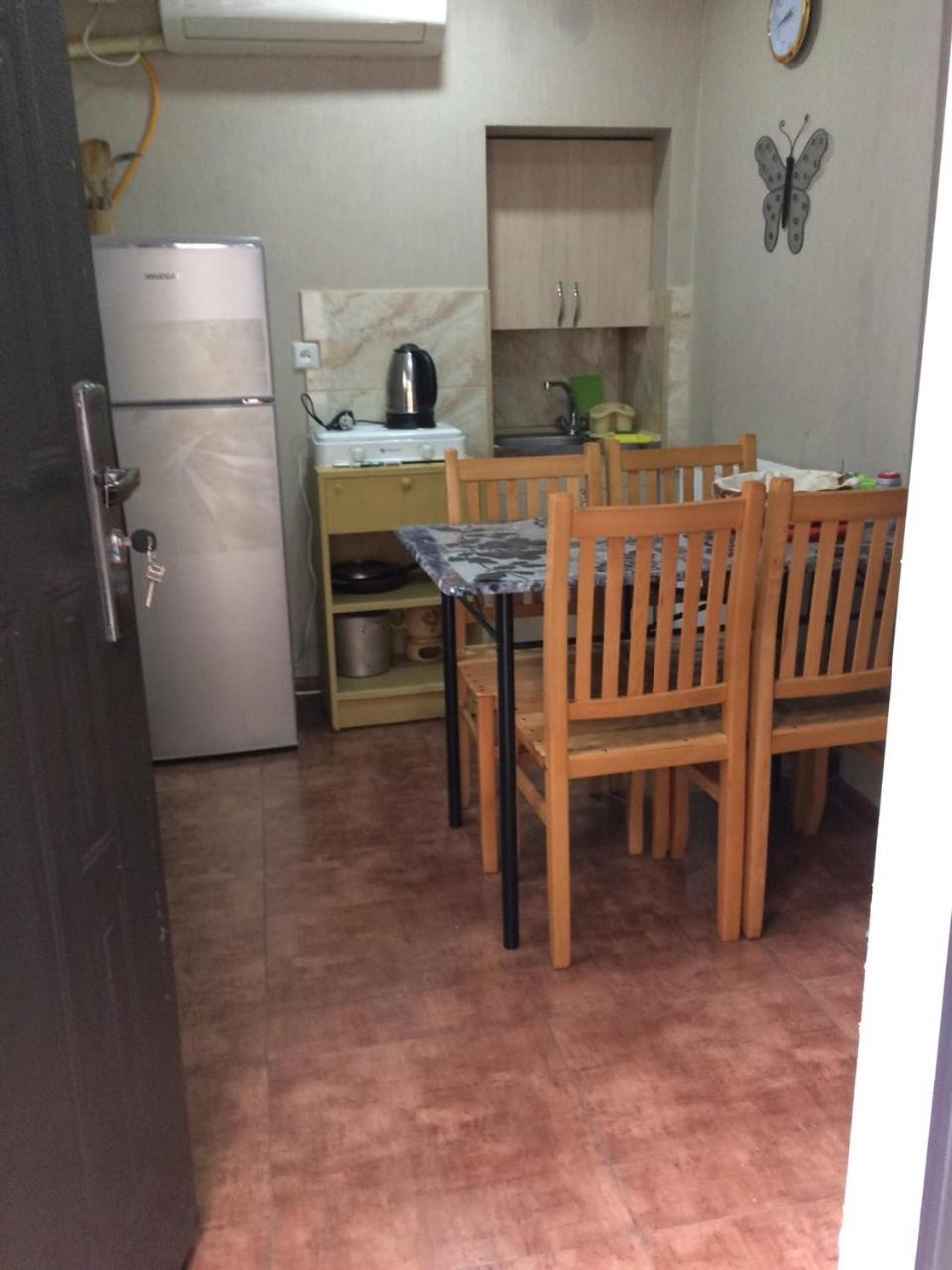 Apartments Se7En Тбилиси Екстериор снимка